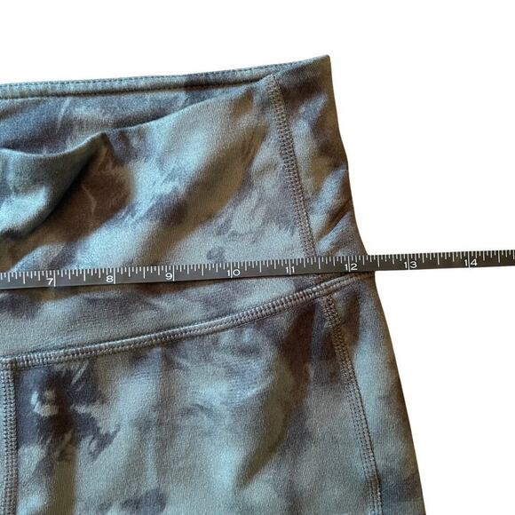 Athleta XS Tie-Dye Cropped Leggings Green Gray Mid Rise 743N - Picture 4 of 9